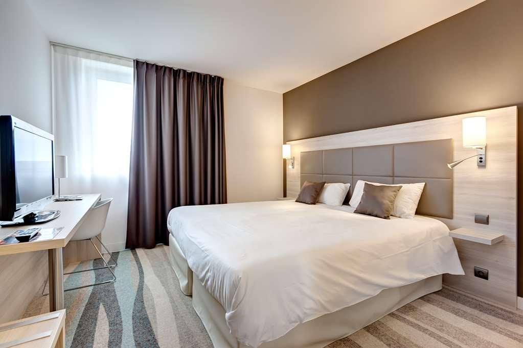 Brit Hotel Vendee Mer Les Achards  Room photo