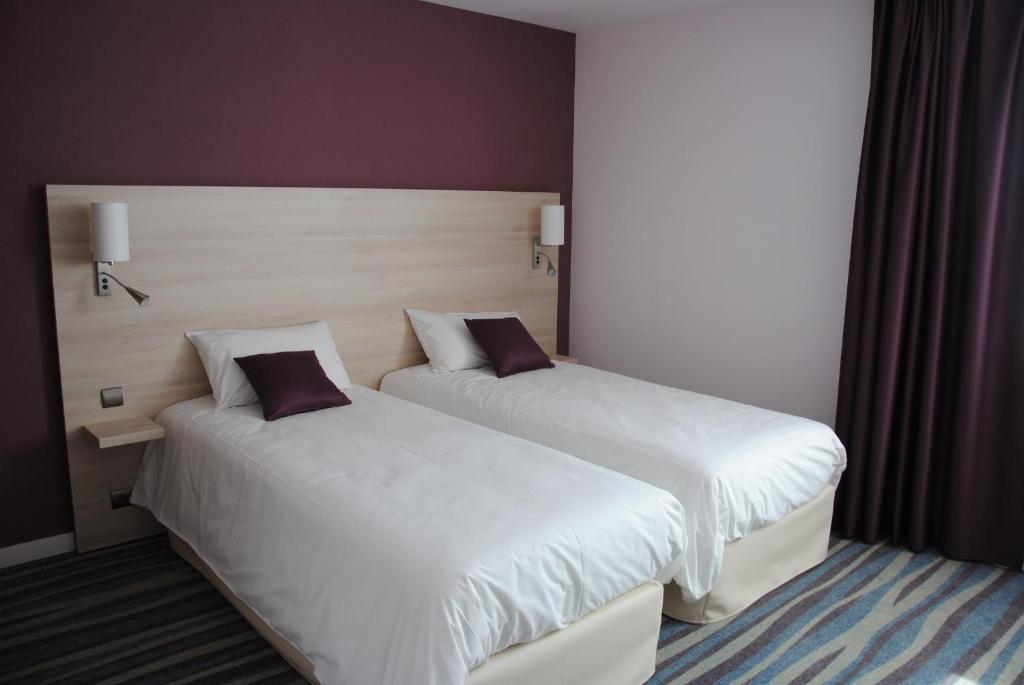 Brit Hotel Vendee Mer Les Achards  Room photo